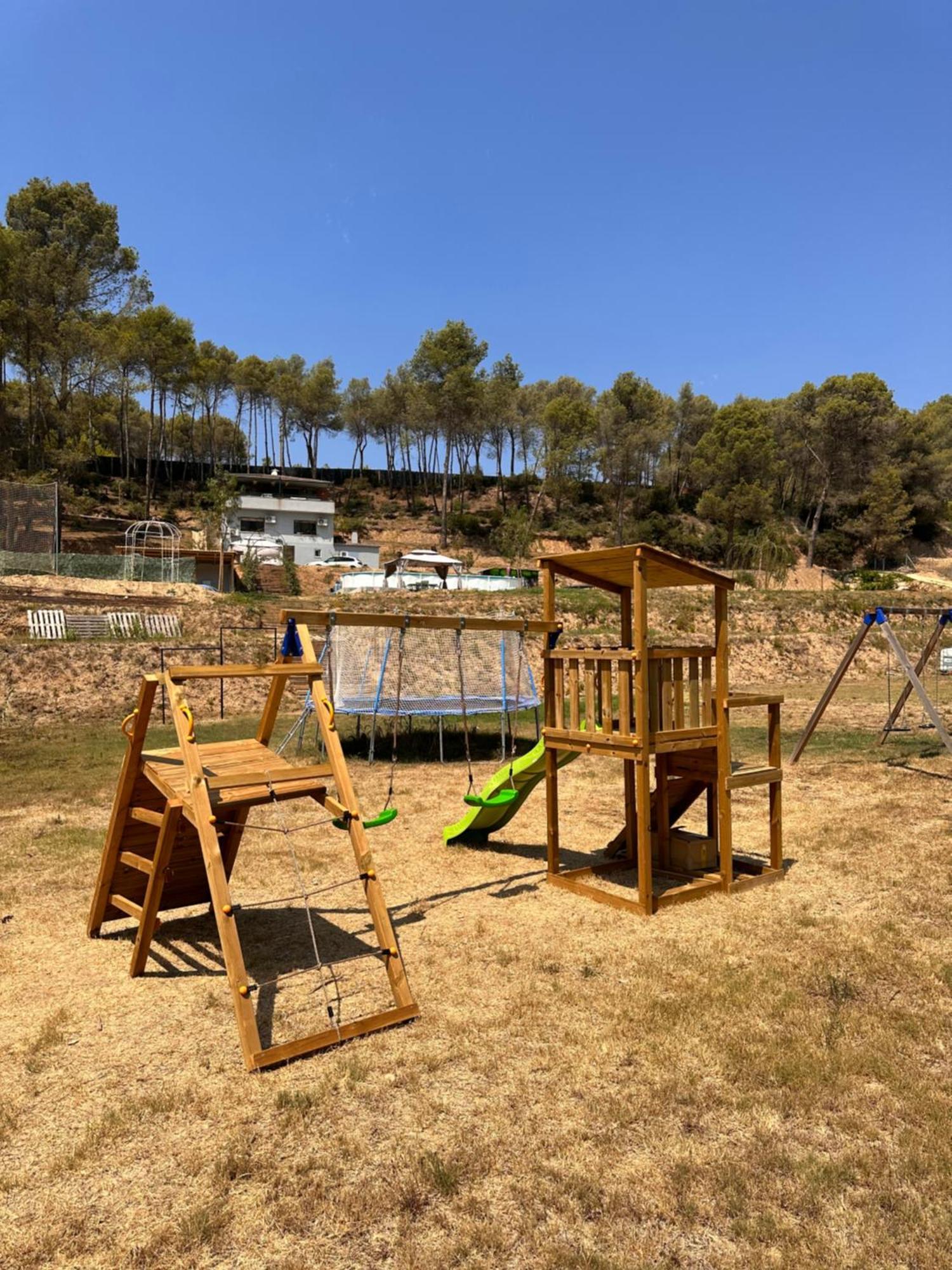Villa Chetrus Casa En Plena Naturaleza Rubí Eksteriør billede