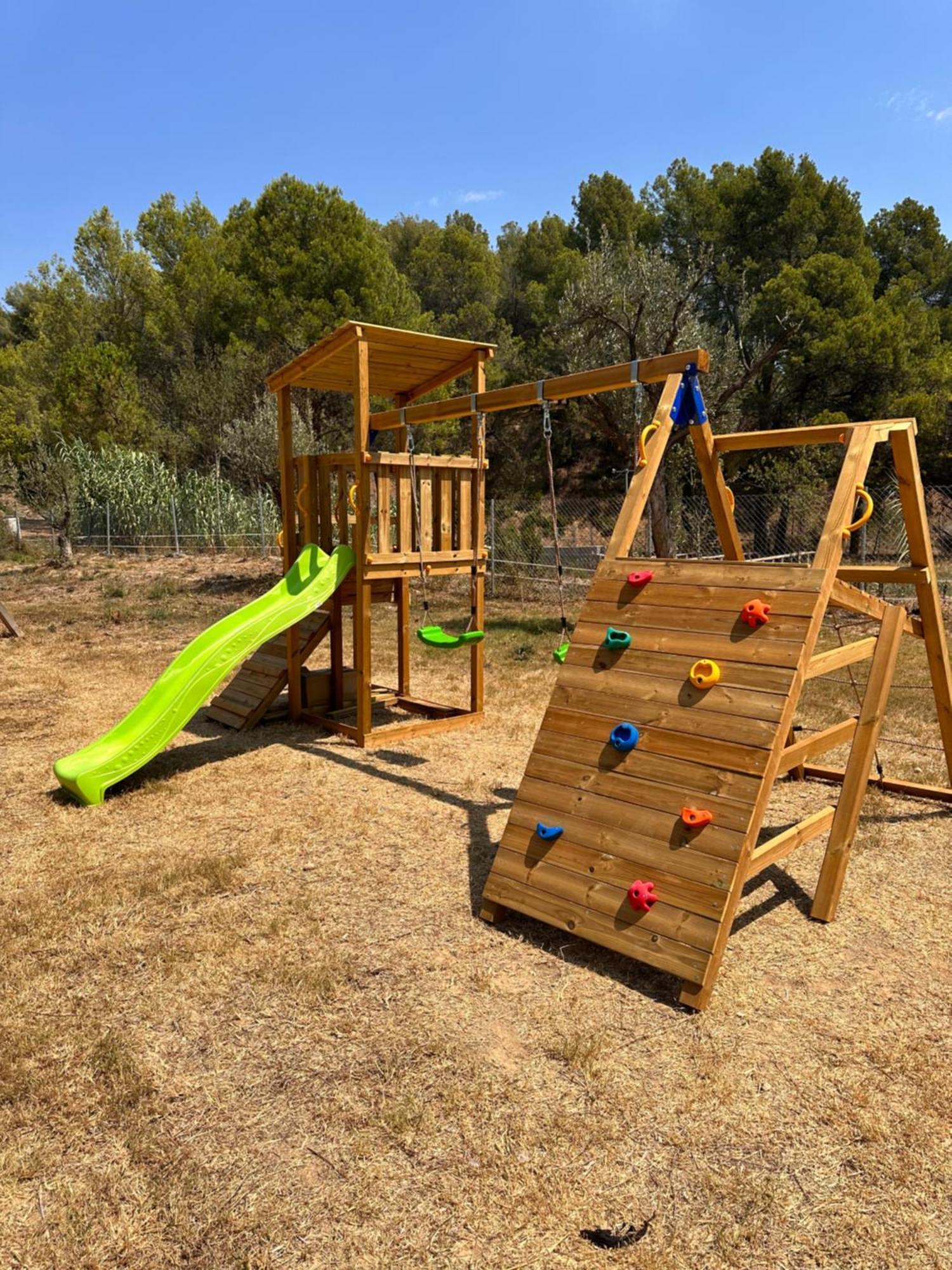 Villa Chetrus Casa En Plena Naturaleza Rubí Eksteriør billede
